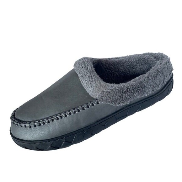 New Men's Slipper Moccasin Size 6-7 Dark Gray Faux Fur - Picture 3 of 17